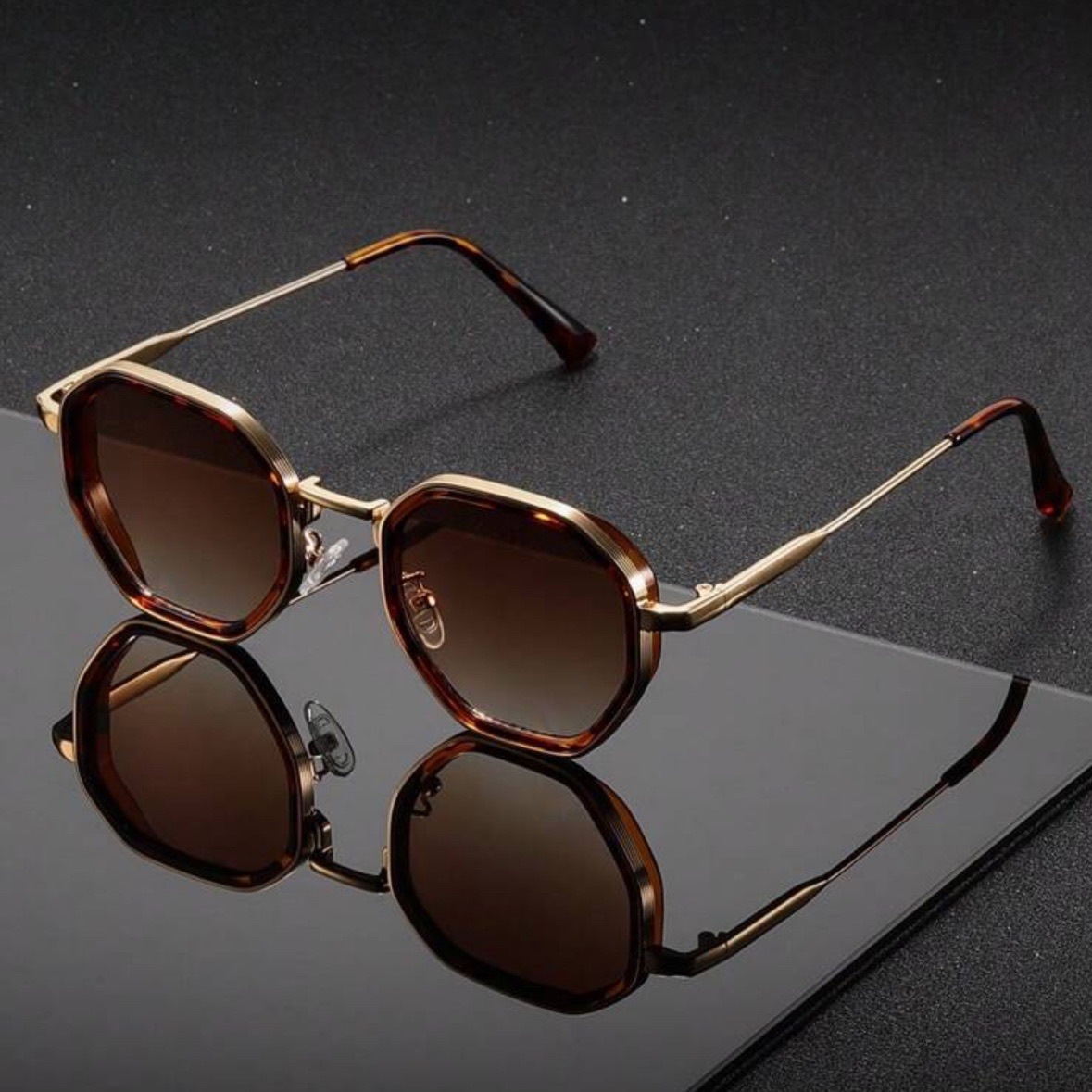 1 Paar Unisex-Sonnenbrillen au – Vintage Fashion Female Bewertung und Preis